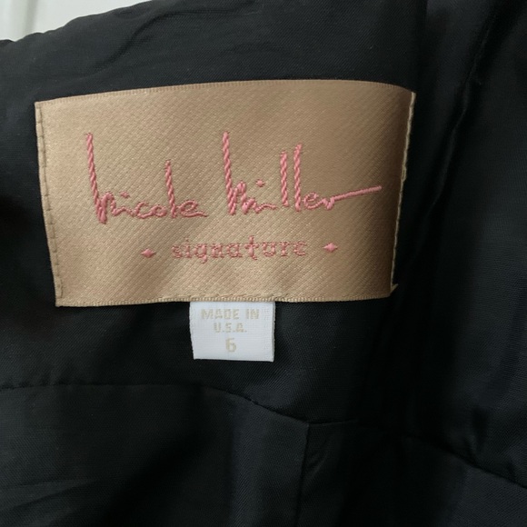 Nicole Miller Signature Ball Gown - Picture 5 of 7